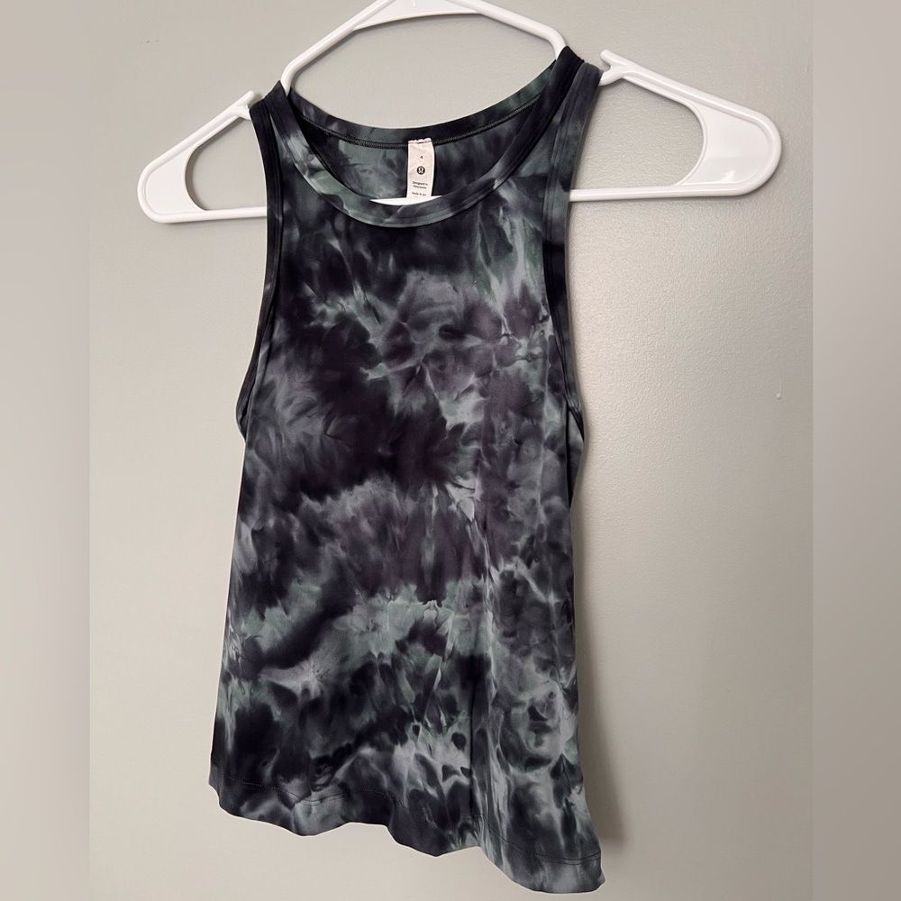 🍋 LuluLemon Tank Top